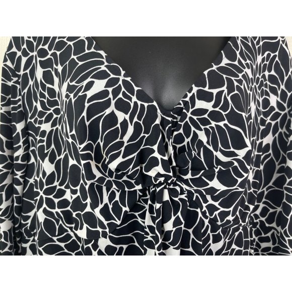Merona Size 4 Blouse Women Plus Size 2X 3X See Measurements Black White Top - Picture 9 of 10